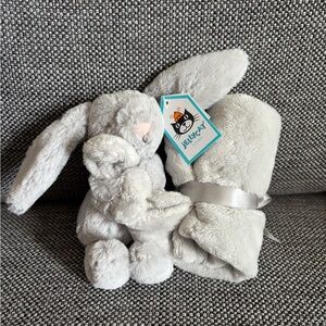 NWT Jellycat Bashful Grey Bunny Soother
